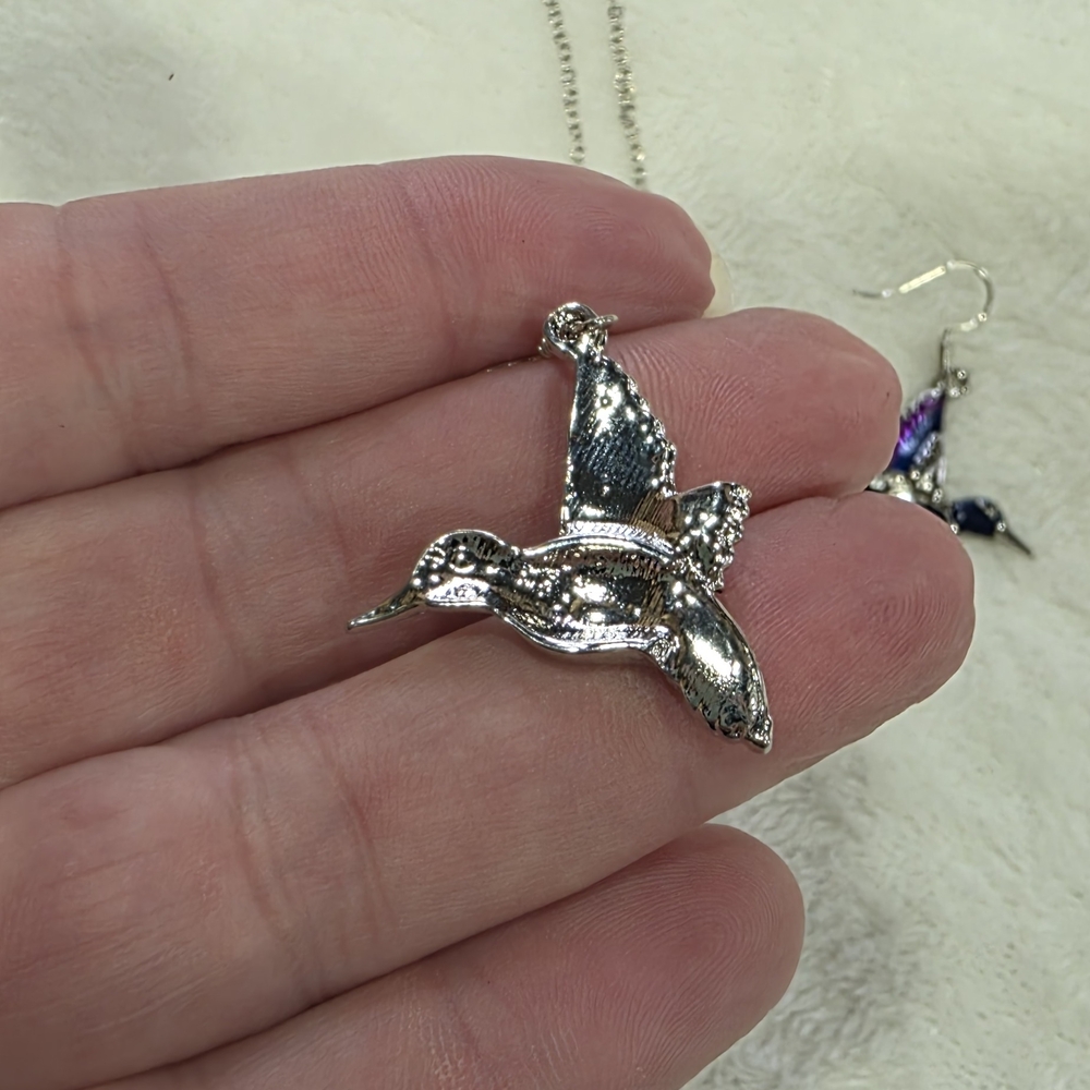 Elegant Hummingbird Jewelry Set in Blue and Purple 🐦 - Picture 4 of 4
